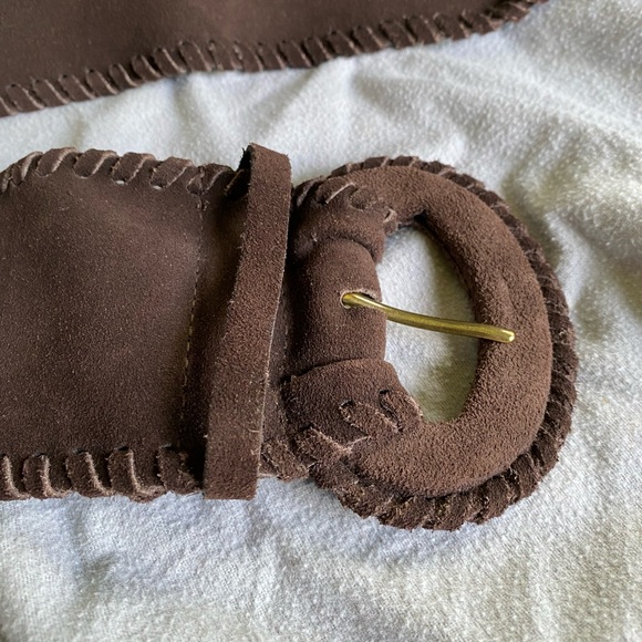 Another Line Inc Women’s Wide Brown Suede Belt Medium 32”-36” - Picture 2 of 5